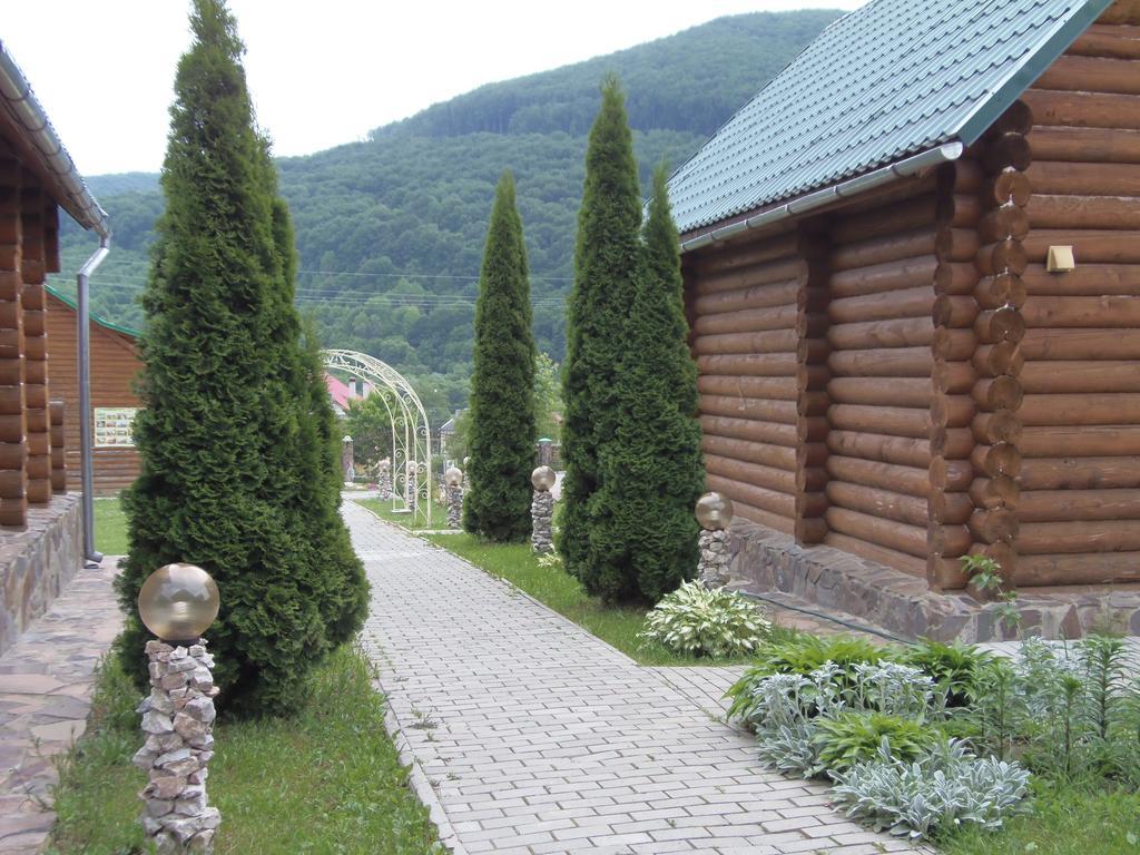Tourist Complex Karina Hotel Polyana  Exterior photo